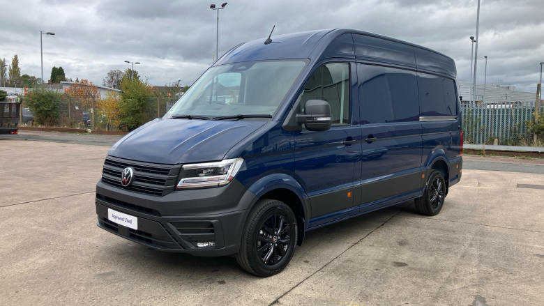 Volkswagen Crafter Cr35 Mwb Diesel 4Motion 2.0 TDI 177PS Commerce Plus Low Roof Van Auto